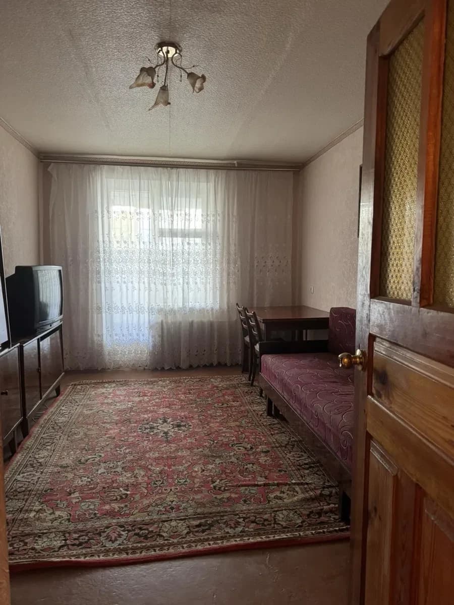 2-кімнатна квартира, Ближнє Замостя: вихід на дах, балкон 13 м²