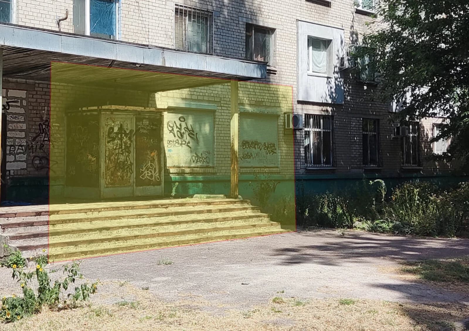 Приміщення, Дніпровський: фасадне, опалення без світла - фото 1