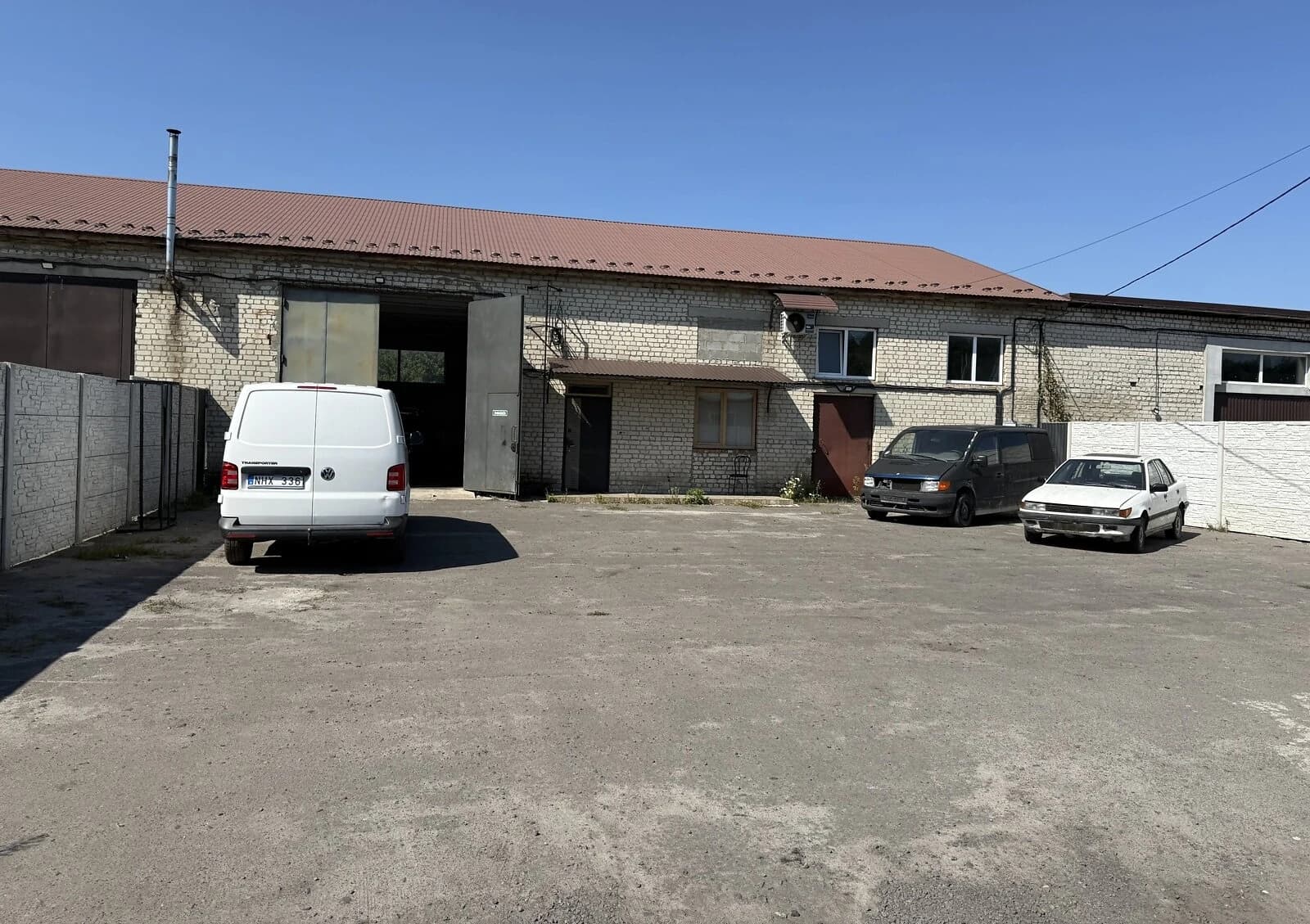 Комерційне приміщення, Радивилів: під автосалон, 8 соток, торг