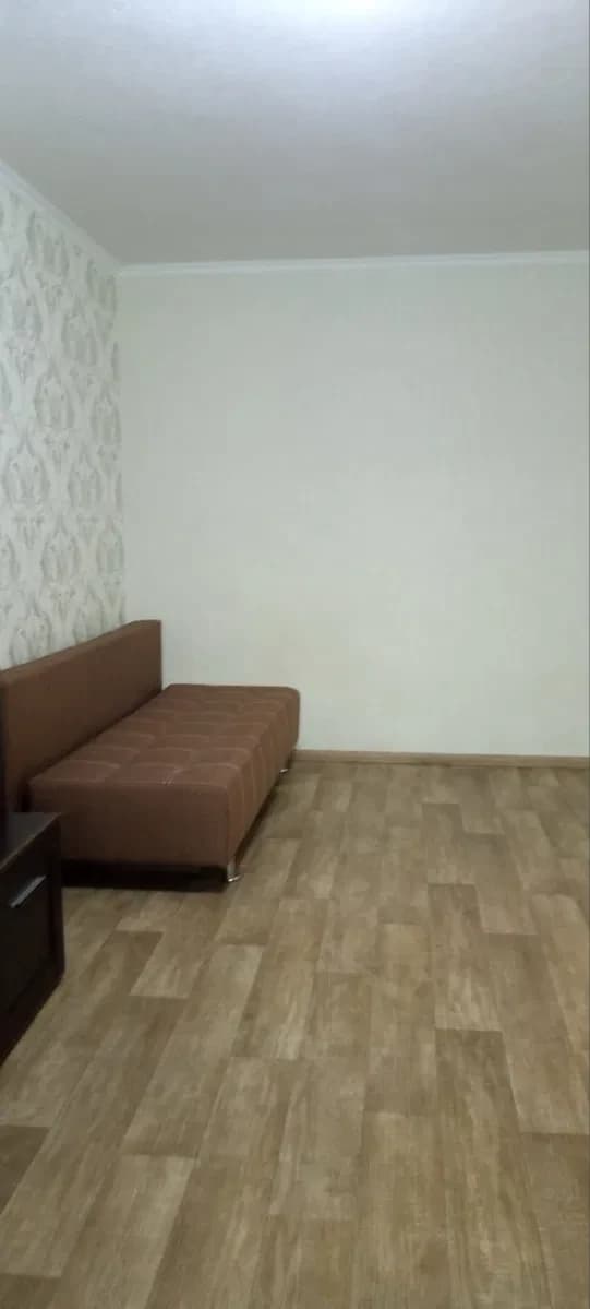 2-кімнатна квартира, Оболонський: метро Героїв Дніпра 5 хв пішки, балкон - фото 2