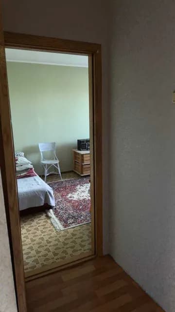 3-кімнатна квартира, центр: двостороння, дві лоджії, парковка - фото 4