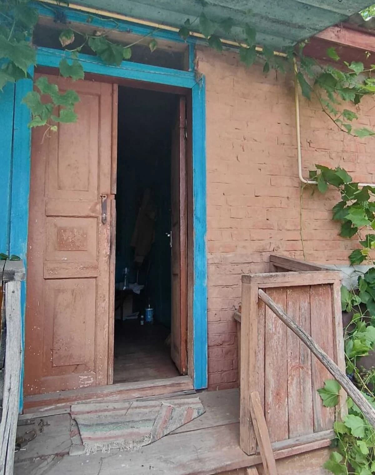 Частина будинку, Короп: гараж у дворі, свердловина - фото 3