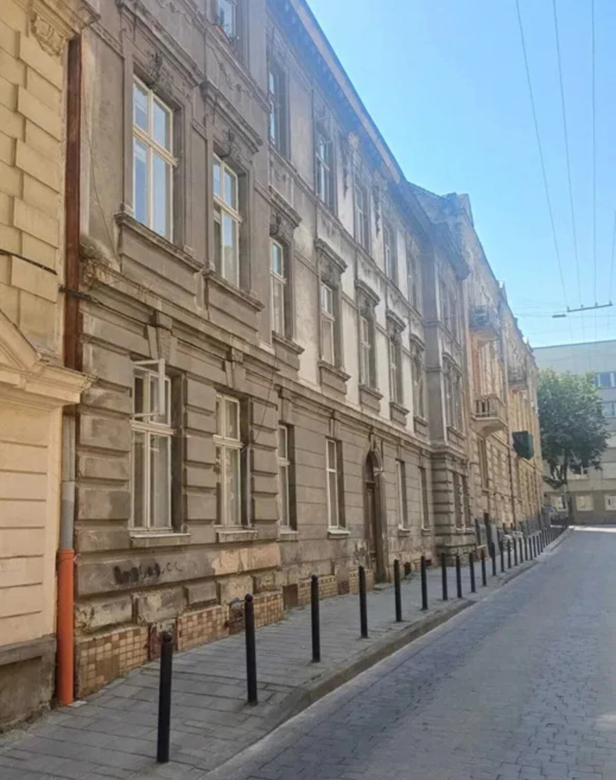 2-кімнатна квартира, Центр: цегляні стіни, закритий двір - фото 1