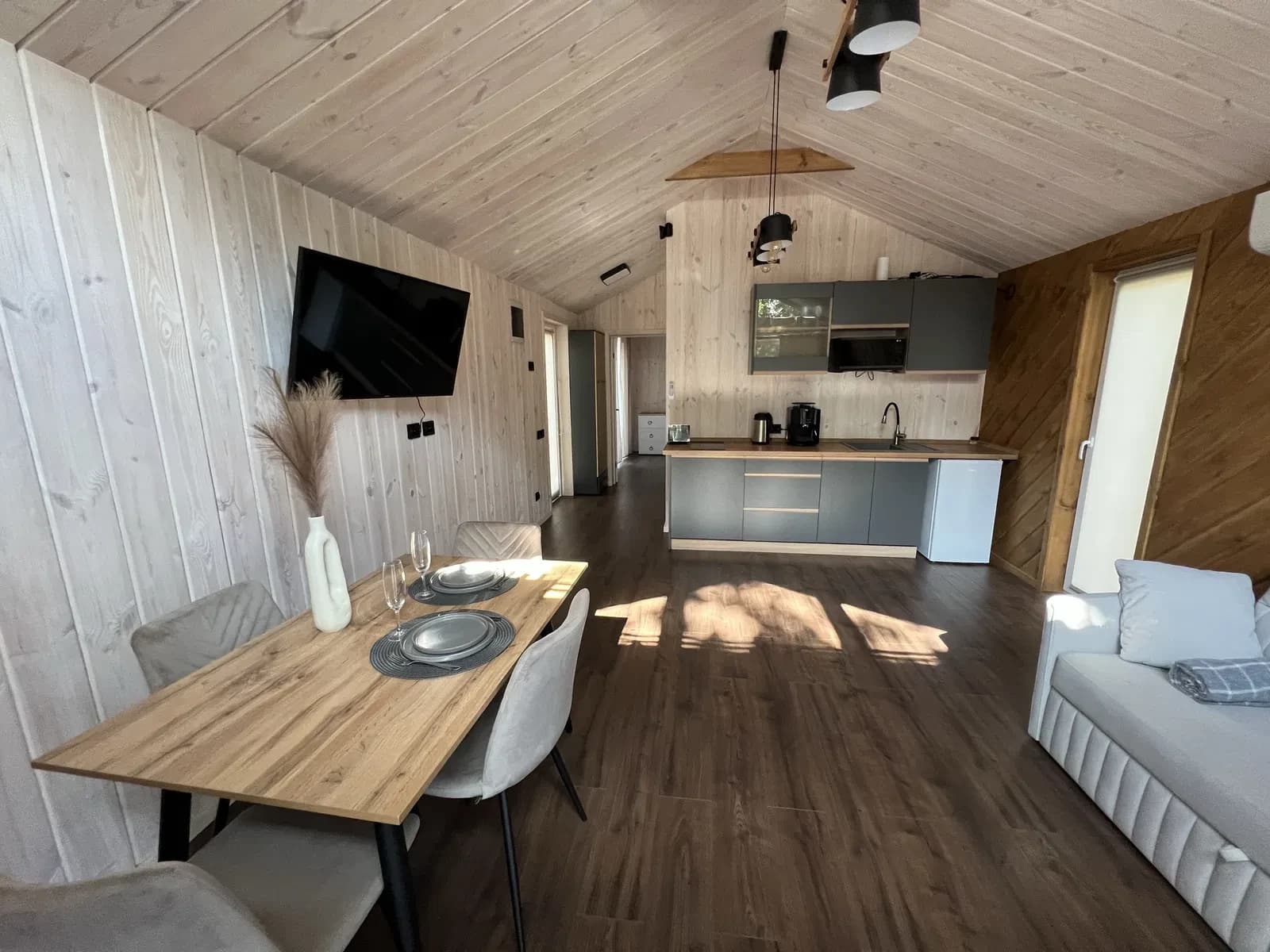 Будинок, Жукин: резервне живлення, тераса 20 м², чан і басейн - фото 4