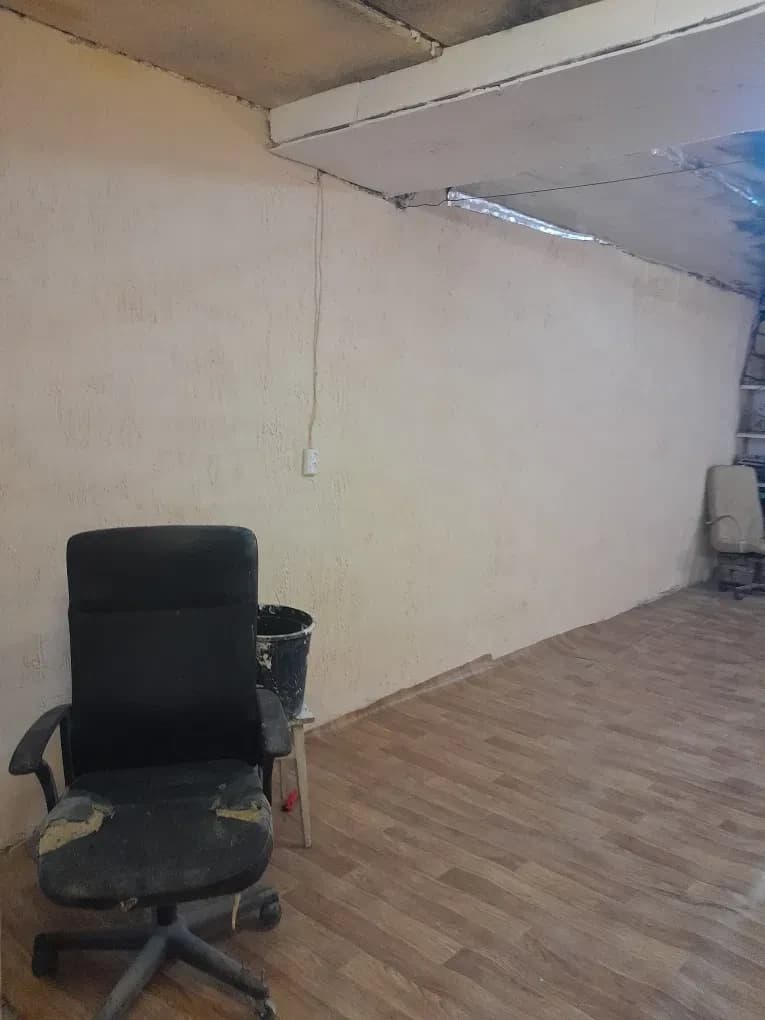 Гараж, Новомайське: після ремонту, генератор, 2 машини - фото 5