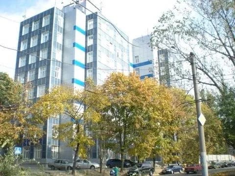 Офіс, Слобідський: ресепшен, власна котельня, меблі - фото 4