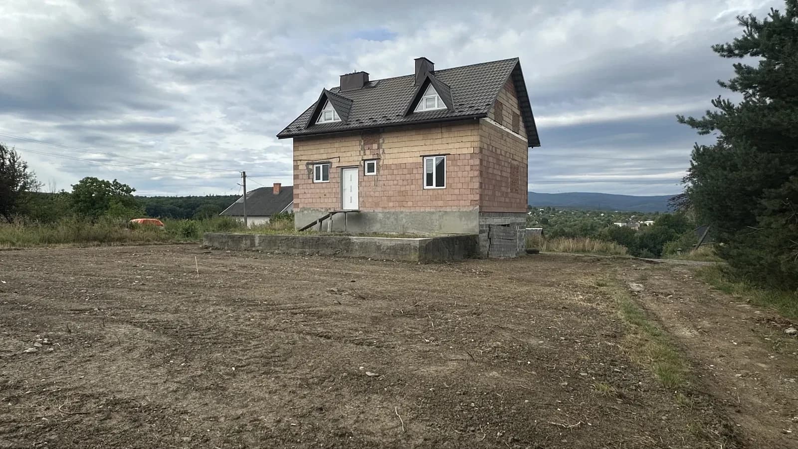 Будинок, Стебник: краєвид на гори, гараж або підвал, світло в будинку - фото 2