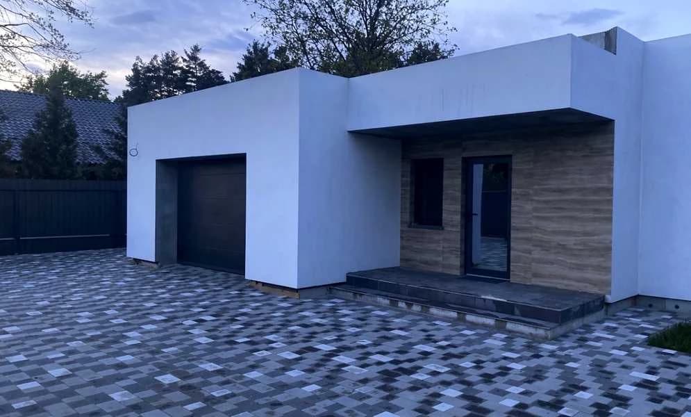 Будинок, Українка: мінімалізм, новий ремонт, тераса