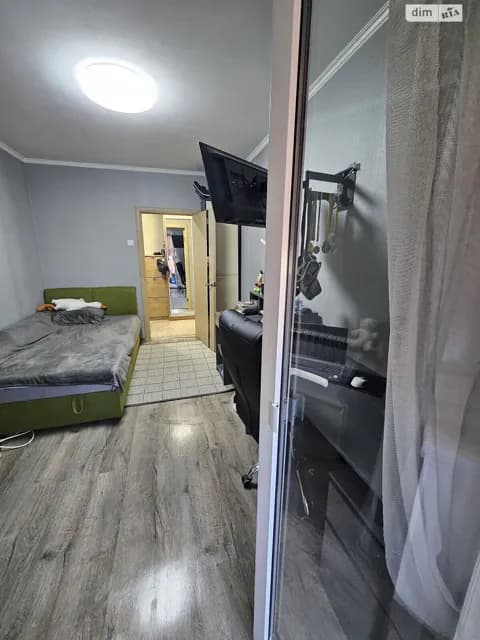 2-кімнатна квартира, Академіка Корольова: косметичний ремонт, бойлер - фото 5