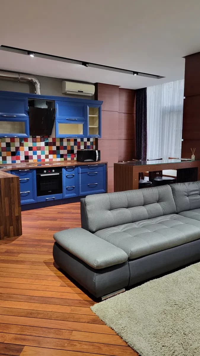 1-кімнатна квартира у ЖК 6 Жемчужина: кухня-студія, 10 хв до моря