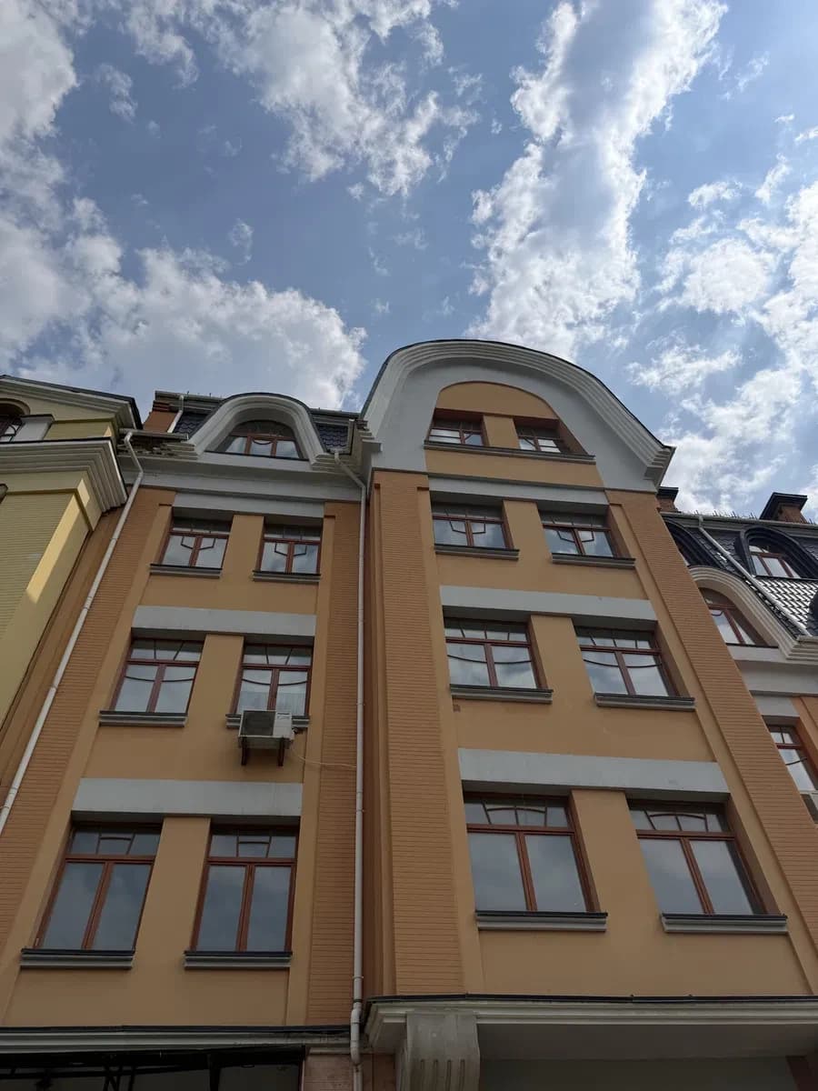 Пентхаус у ЖК Воздвиженка: гараж, під чистову обробку, метро