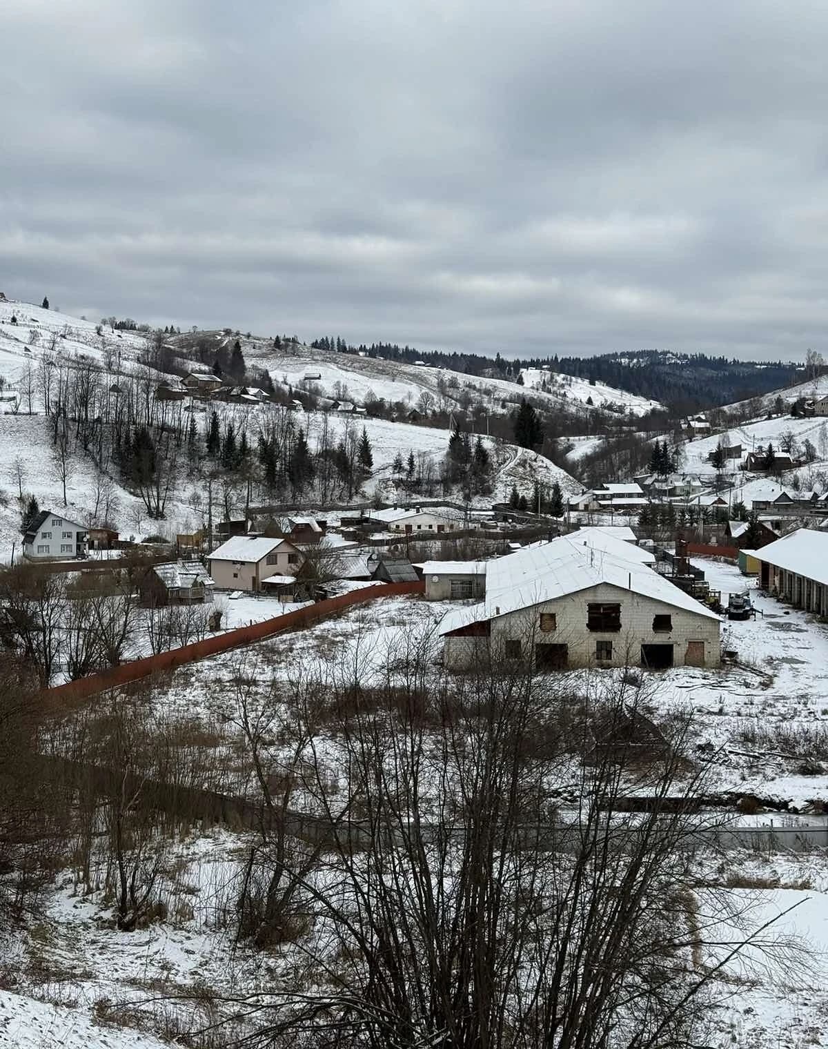 Комерційне приміщення, Лазещина: 1,72 га, укриття, гараж - фото 3