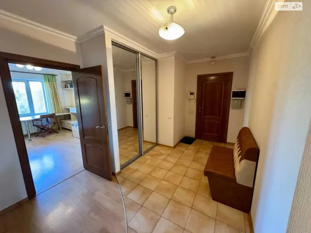 3-кімнатна квартира, Київ: євроремонт, підігрів підлоги - фото 1