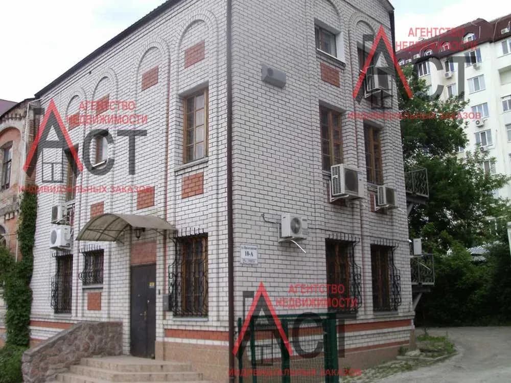 Окрема будівля, Слобідський: 7 кабінетів, 4 санвузли, тераса - фото 1