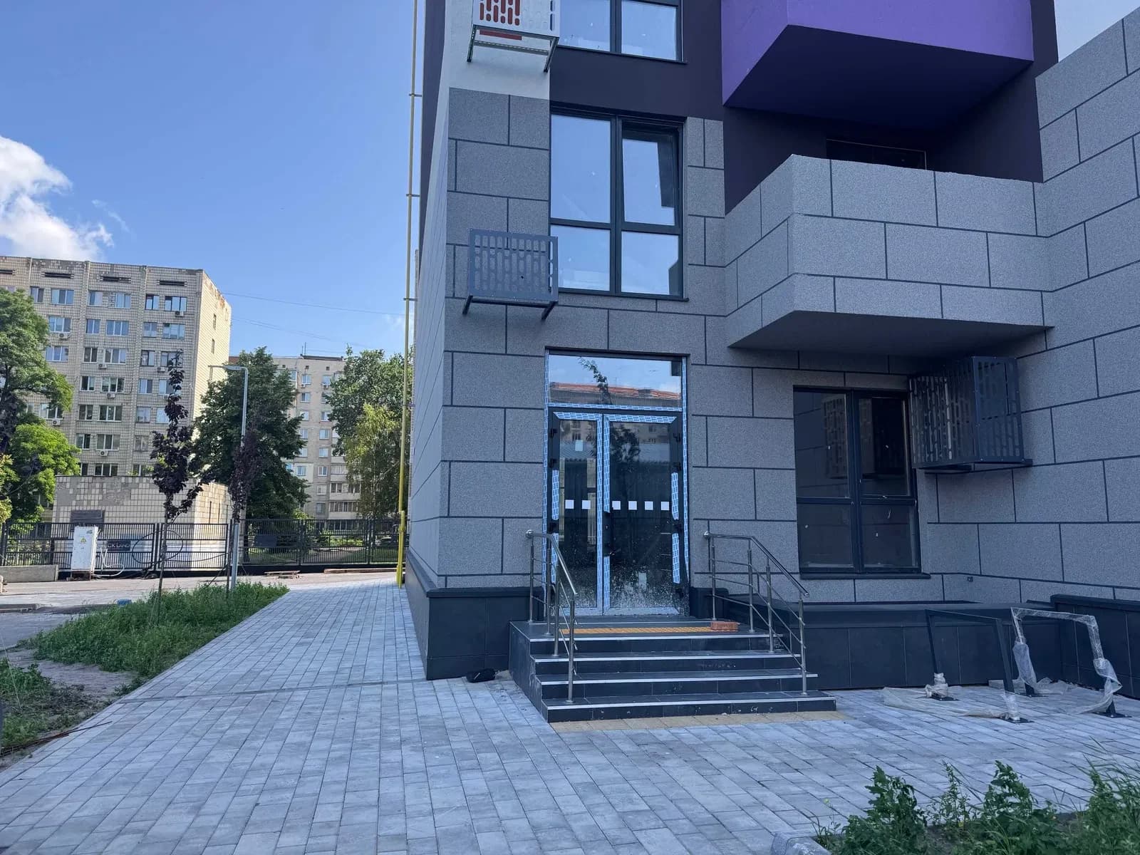 Нежитлове приміщення у ЖК Okland: два фасадні входи, 40 кВт - фото 2