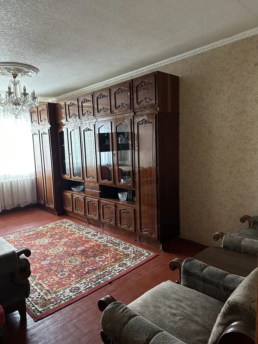 2-кімнатна квартира, Слобідський: косметичний ремонт, меблі й техніка - фото 3