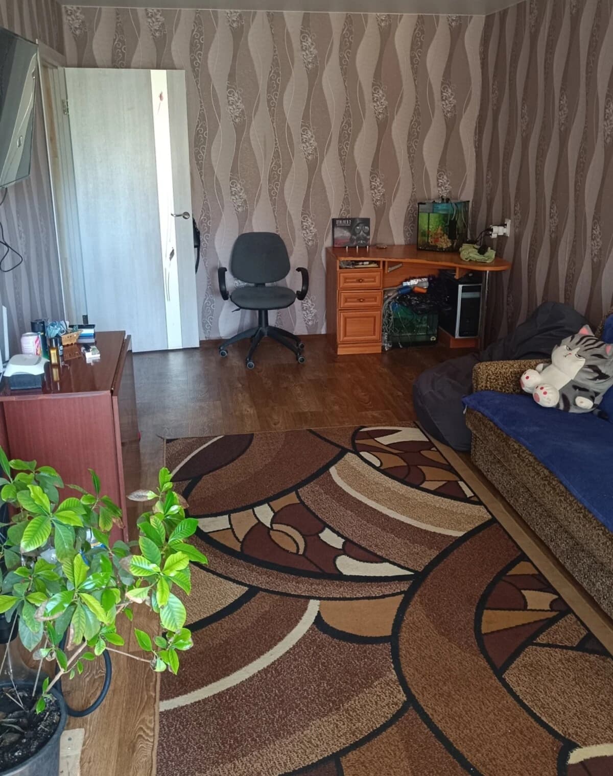 2-кімнатна квартира, Комунарський: косметичний ремонт, торг - фото 3