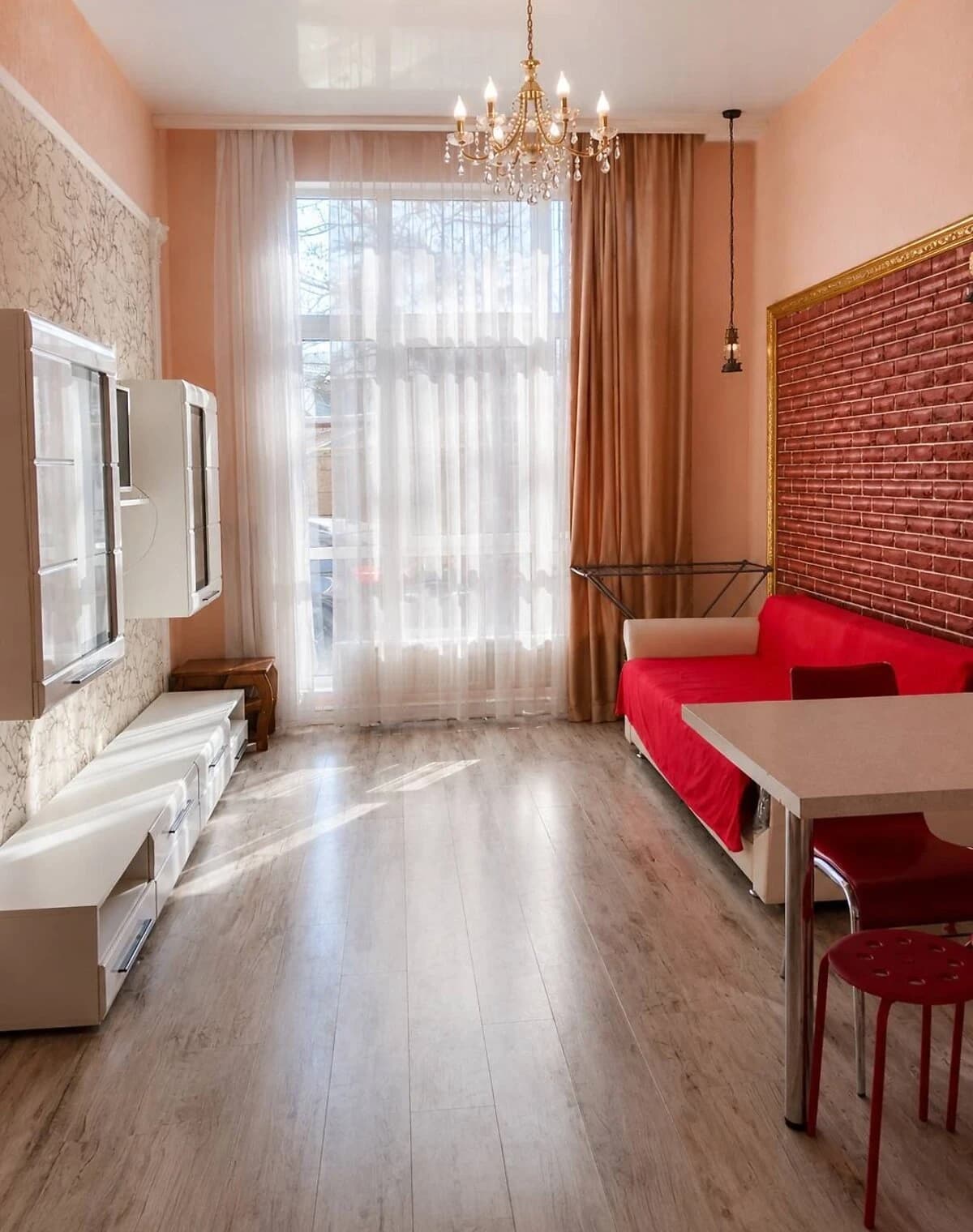 1-кімнатна квартира, Приморський: дизайнерський ремонт, багаторівнева - фото 1