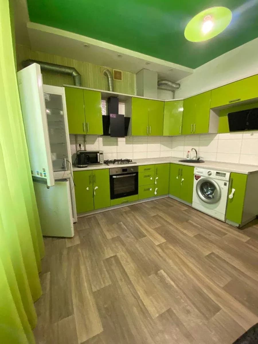 3-кімнатна квартира, Кам’янське: Правий берег, гаряча вода без світла - фото 1