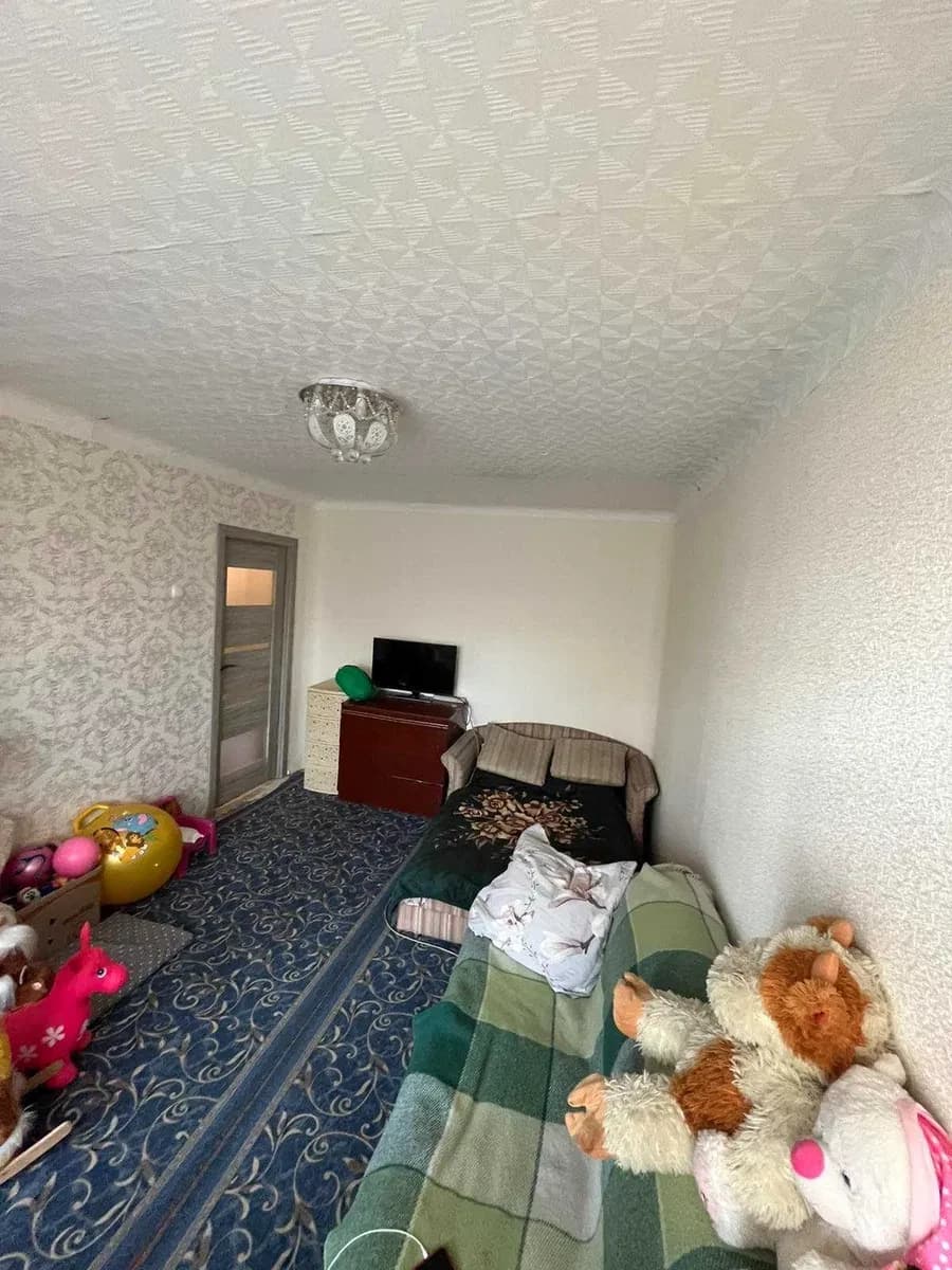 1-кімнатна квартира, Малинівка: не кутова, меблі залишаються - фото 1