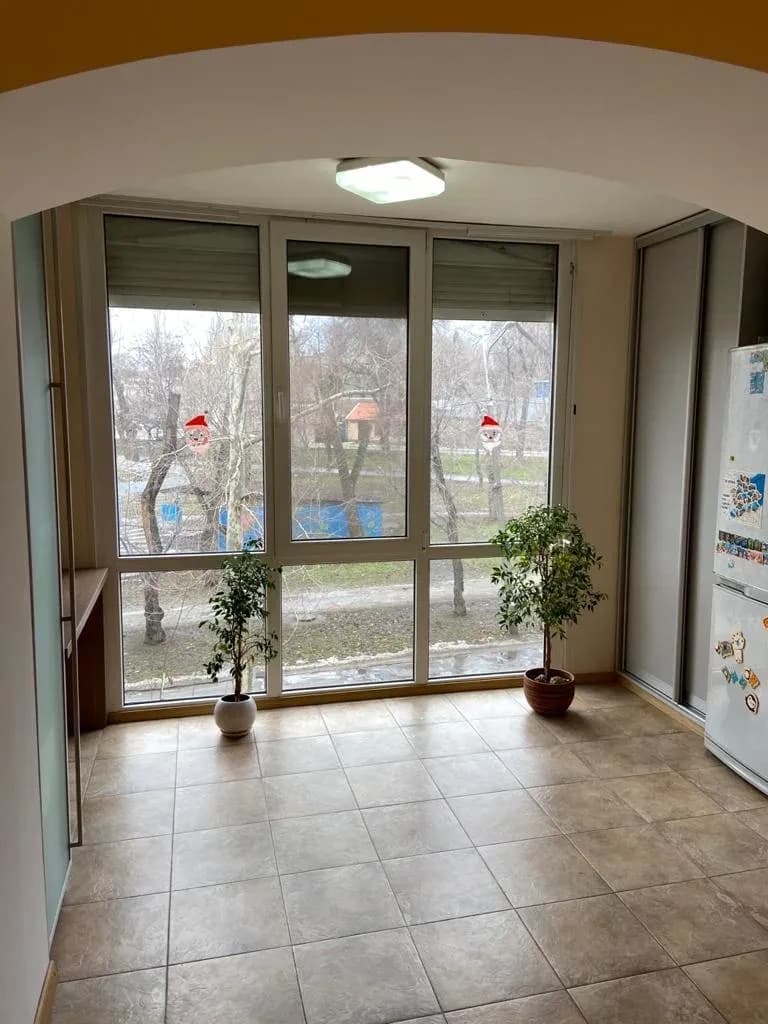4-кімнатна квартира, Олександрівський: вікна на парк, місце для авто - фото 4