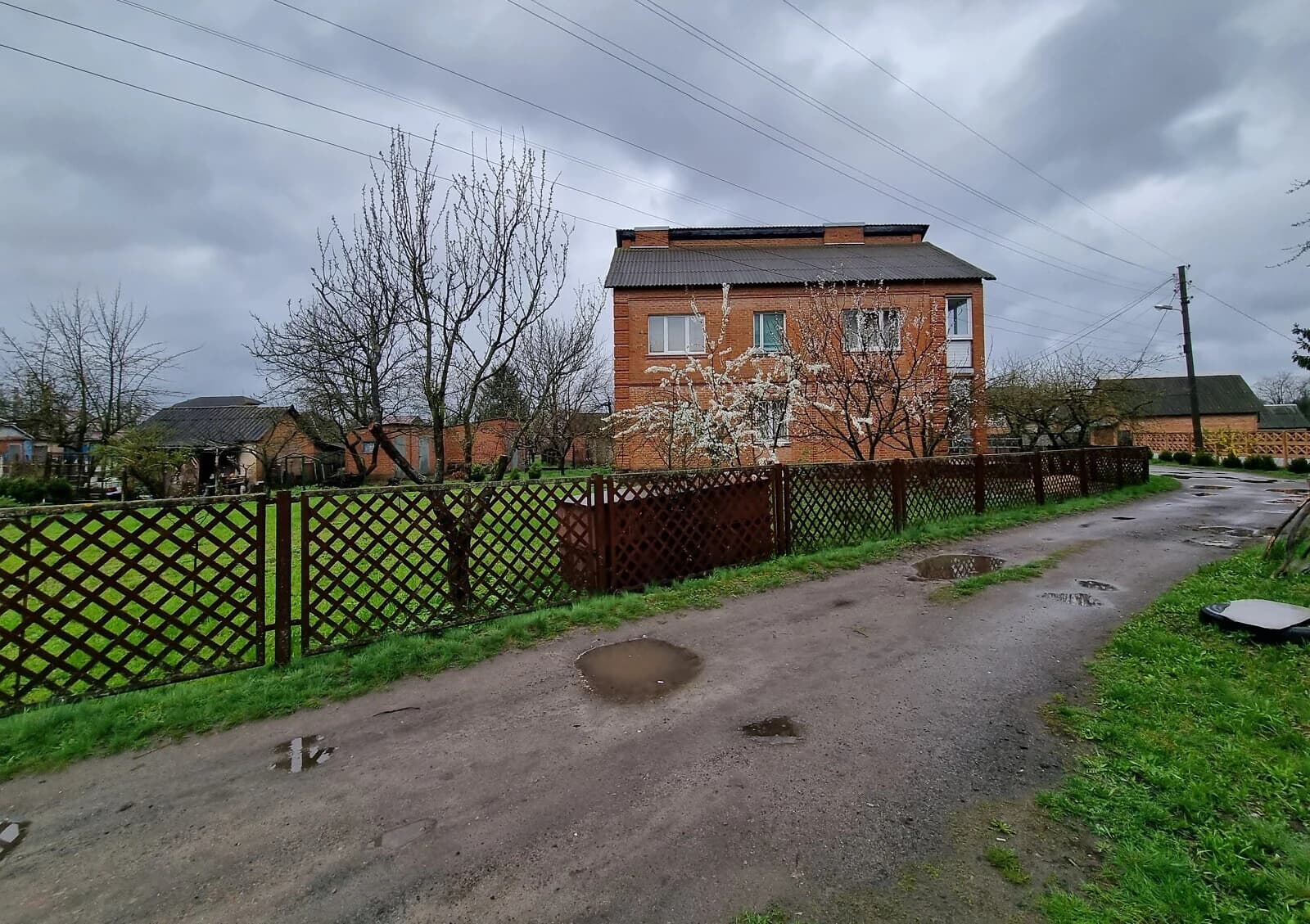 Будинок, Лісок: гараж із підвалом, 3 спальні, торг - фото 3
