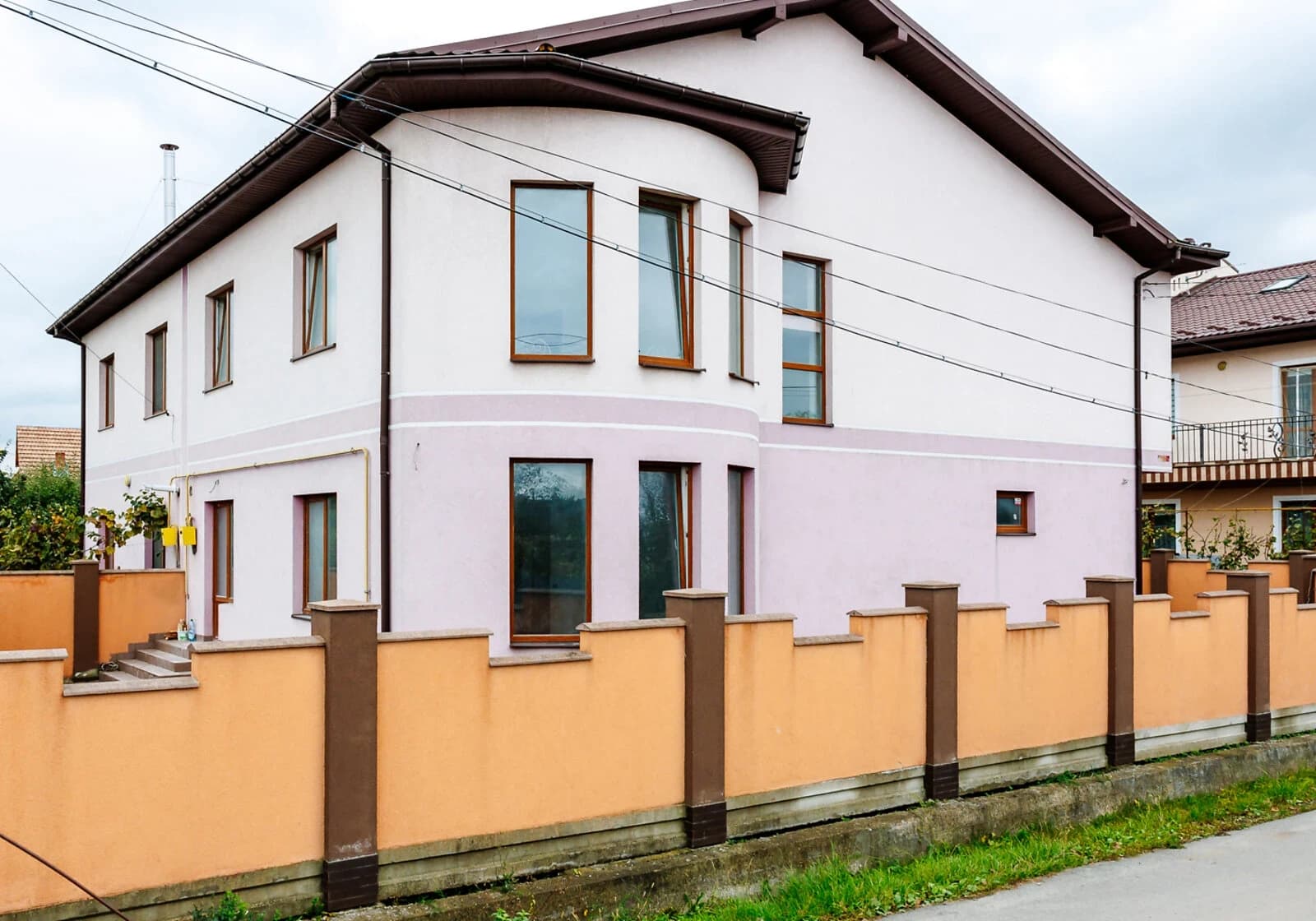 Будинок, Опришівці: тераса, гараж і 4 спальні - фото 2
