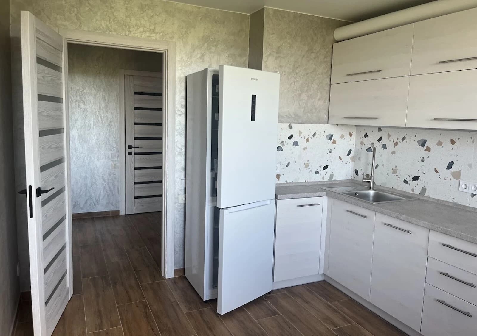 2-кімнатна квартира, Багринова гора: інтернет, вода і ліфт без світла - фото 3