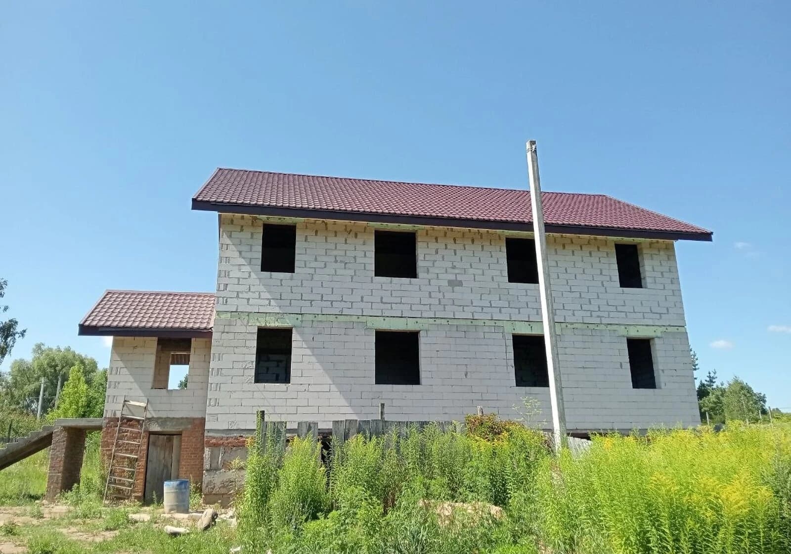 Будинок, Малютянка: не використовувався, гараж із підвалом