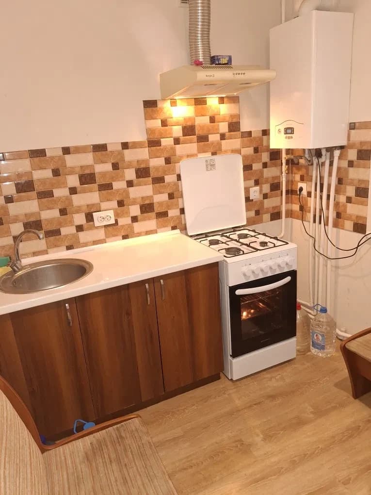 1-кімнатна квартира, Дрогобич: індивідуальне газове опалення - фото 1