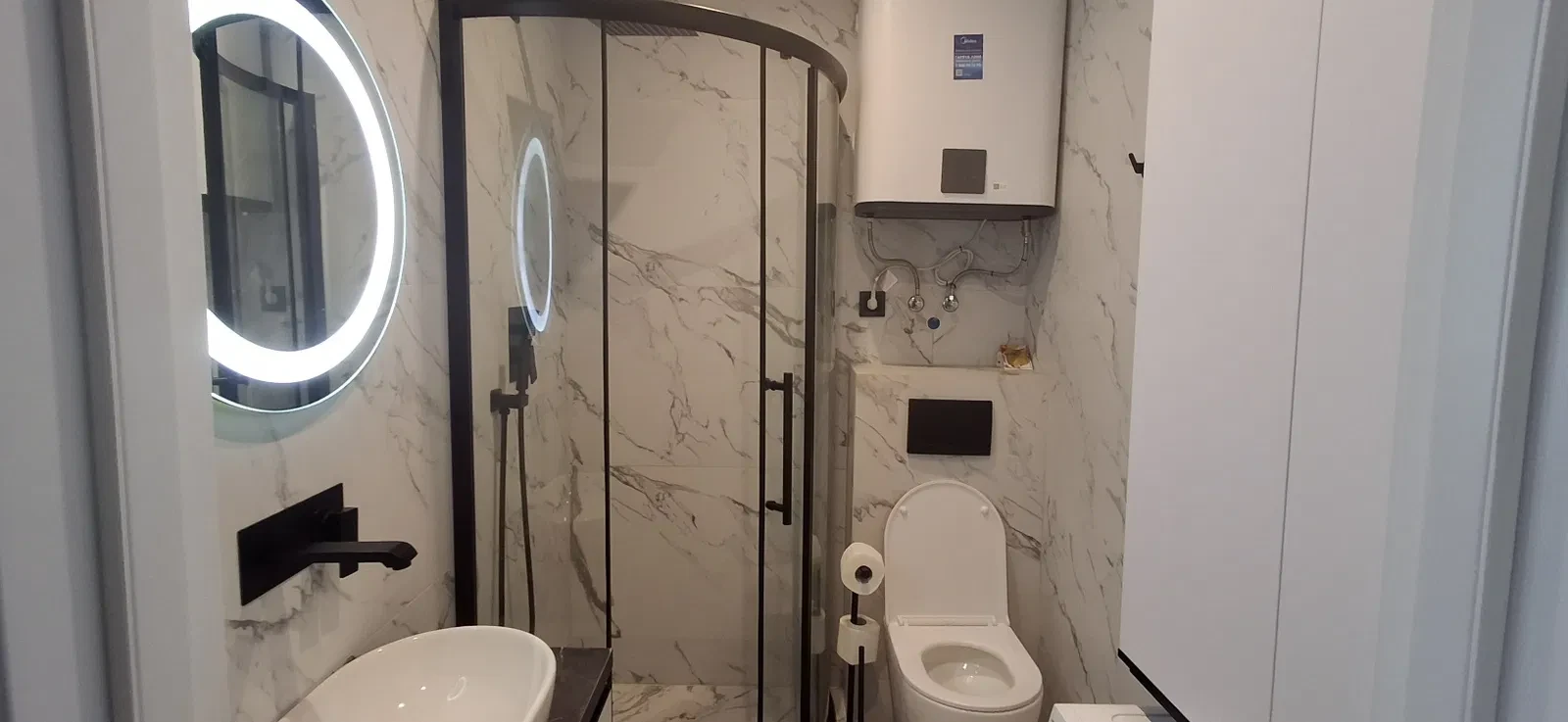 Євродвушка у ЖК Club House: дизайнерський ремонт, резервне живлення - фото 3