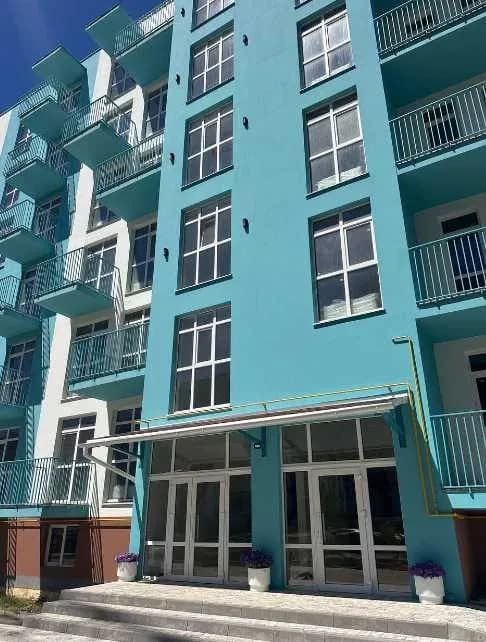 Квартира у ЖК Golden City: панорамні вікна, двоконтурний котел
