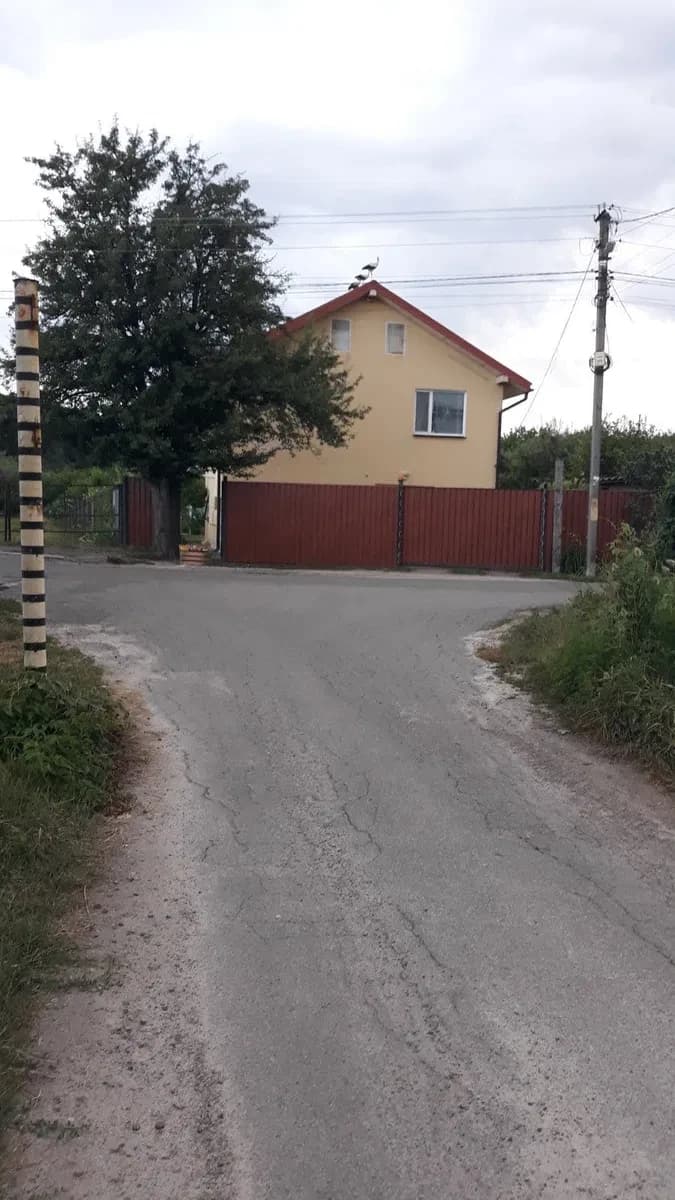 3-кімнатна квартира, Підгірці: резервне живлення, паркування