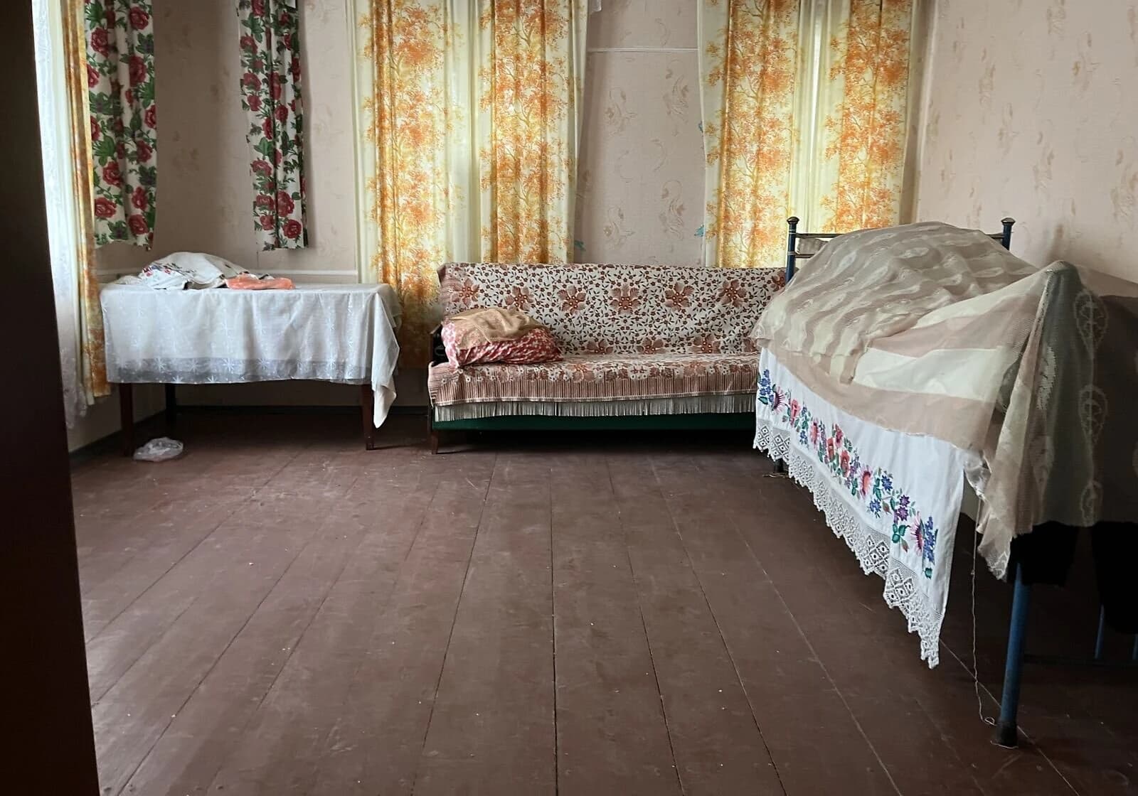 Будинок в Орлівці: гараж, баня та літня кухня - фото 3