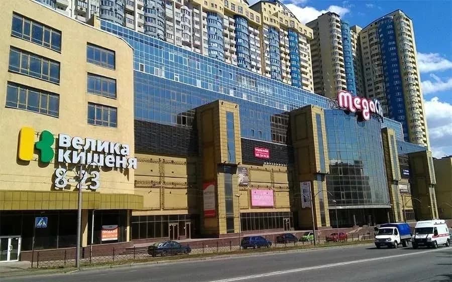 Офіс у ТРЦ «Мега-Сіті»: панорамні вікна, кабінетна система, без комісії
