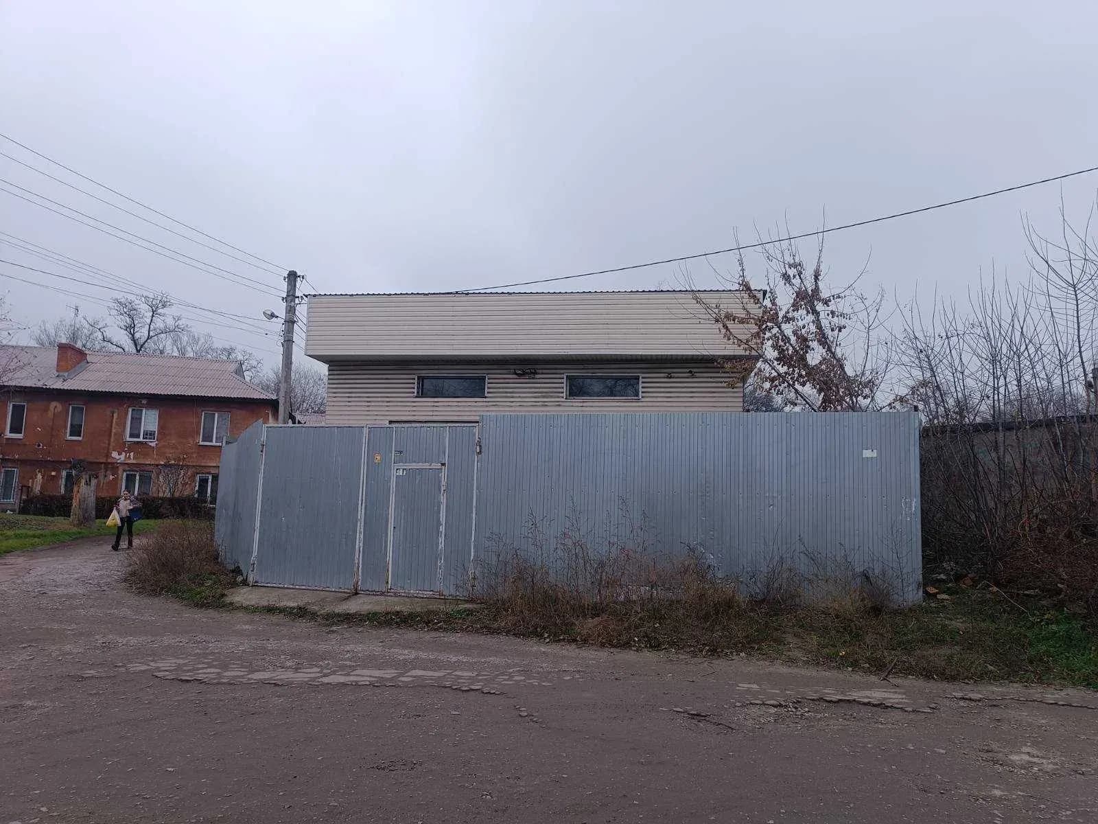 Приміщення, Кам’янське: 0.7 га, 40 кВт, заїзд вантажівок - фото 1