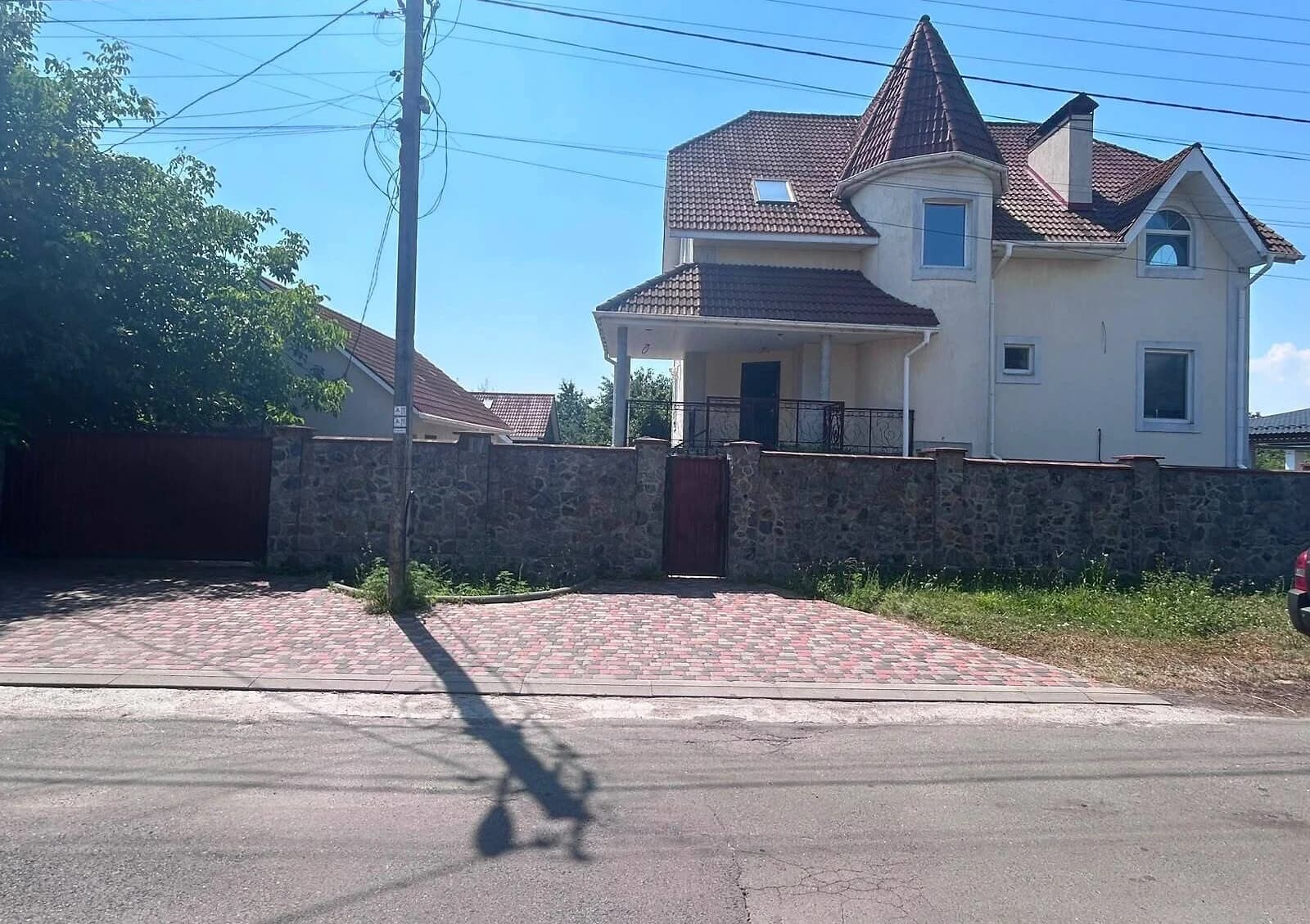 Будинок, Мархалівка: гараж, ділянка 16 соток, 4 спальні
