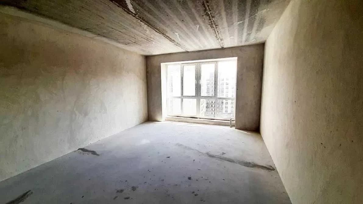 Пентхаус у ЖК Лісова казка: тераса майже 18 м², панорамні вікна - фото 3