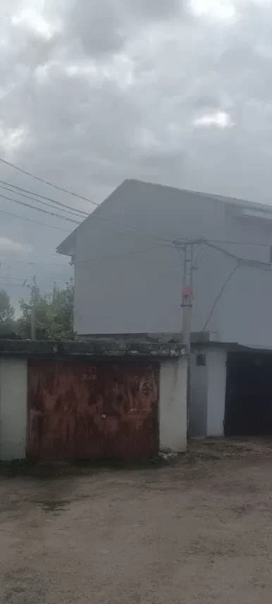 Цегляний гараж, Березняки: сухий, з погребом - фото 1