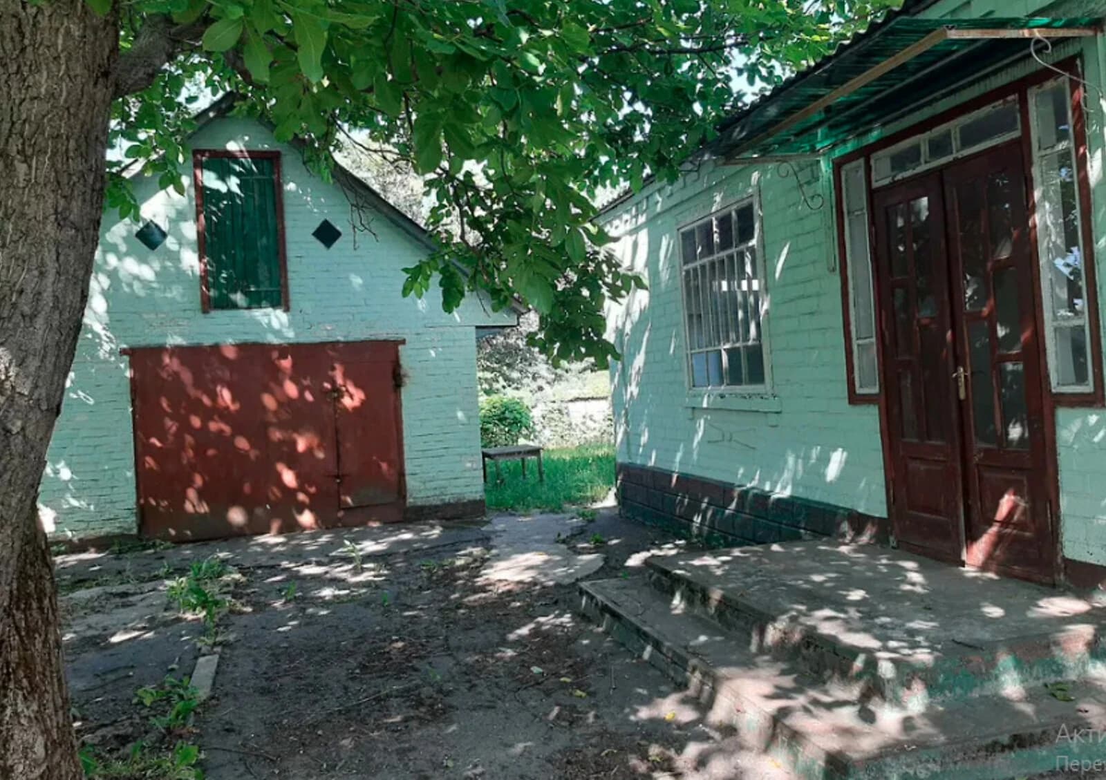 Будинок, Ропотуха: гараж із підвалом, 35 соток, цегляні стіни - фото 2