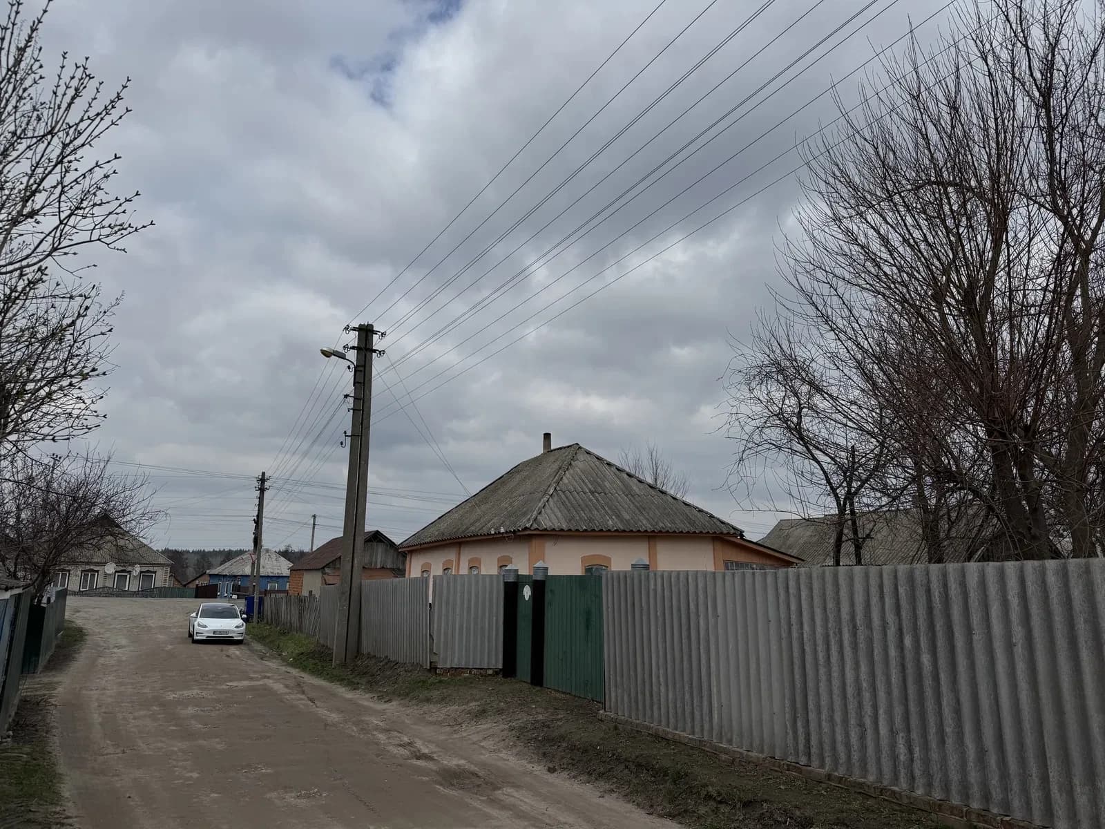 Будинок, Охтирка: 13 соток, літня кухня та погріб - фото 1