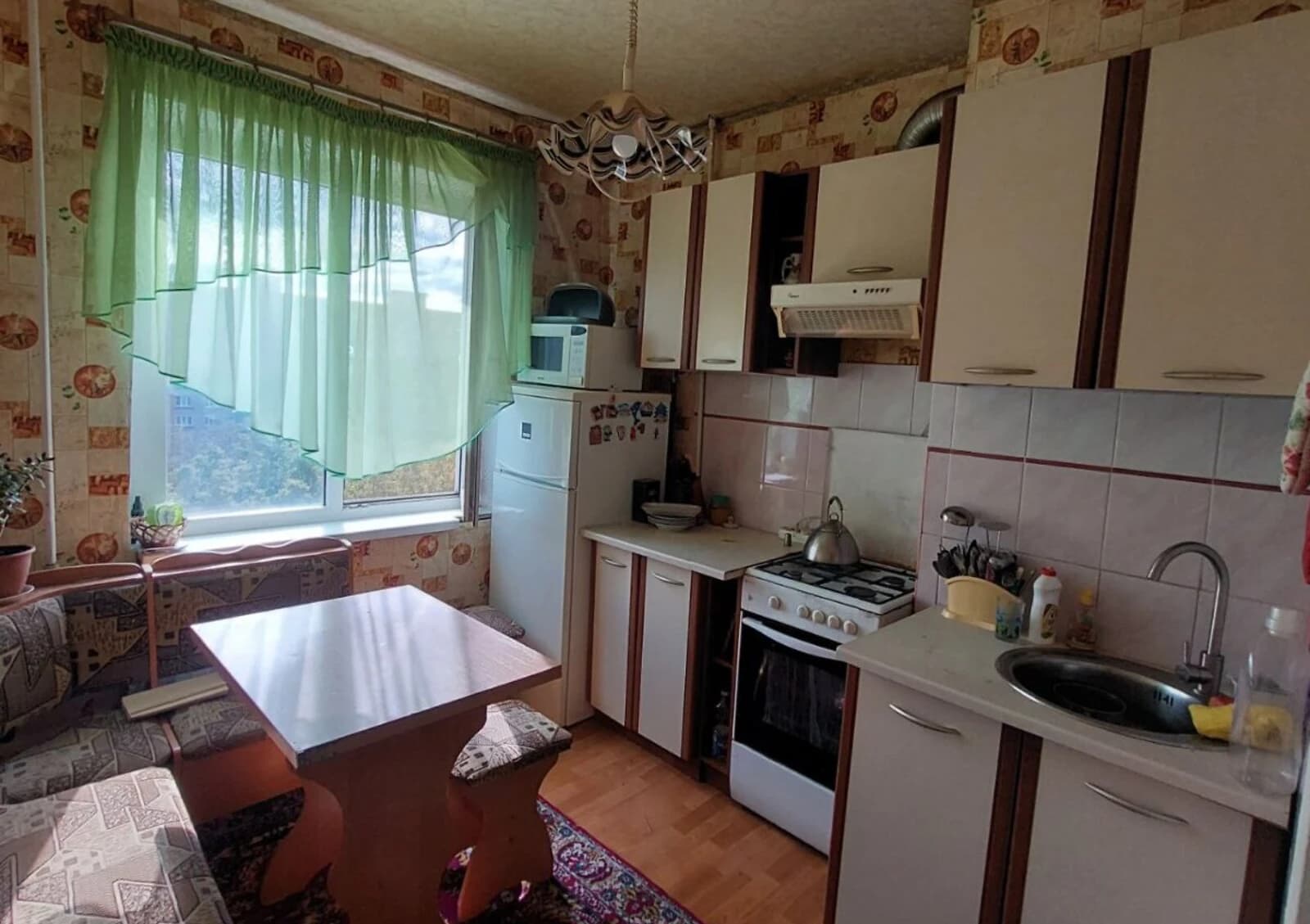 2-кімнатна квартира, Сади 1: ремонт триває, панельний будинок