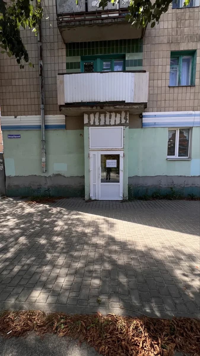 Приміщення, Лубни: центр міста, панорамні вікна - фото 3