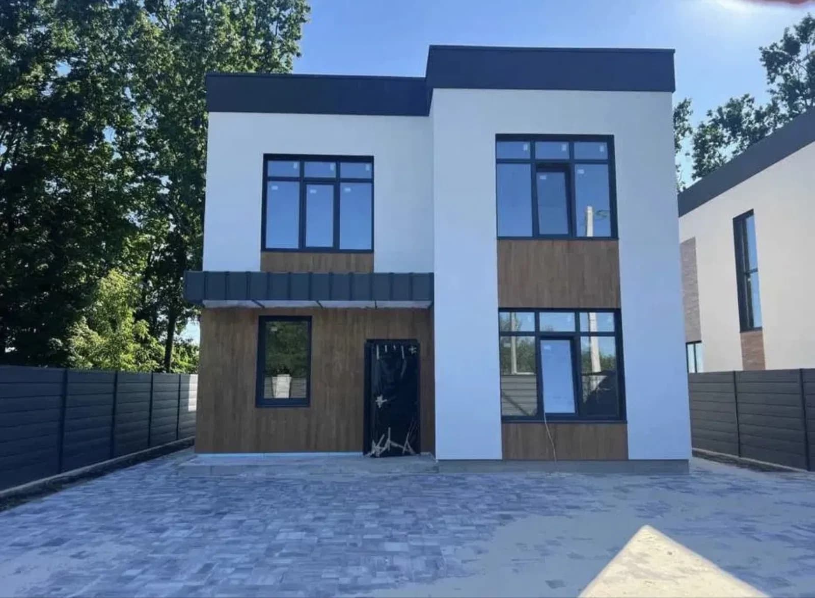 Будинок, Крюківщина: тераса 21 м², парковка для трьох авто, єОселя