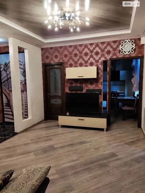 2-кімнатна квартира, Інгулецький: дизайнерський ремонт, кухня-студія
