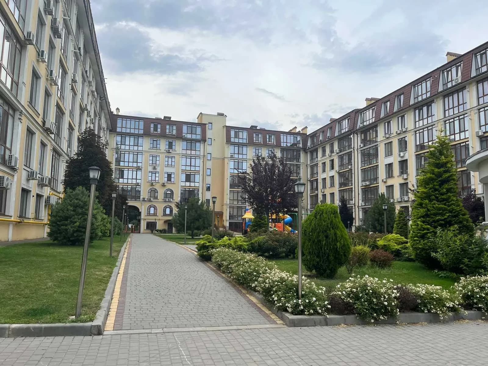 1-кімнатна квартира у ЖК CLUB MARINE: вид на море, генератор - фото 3