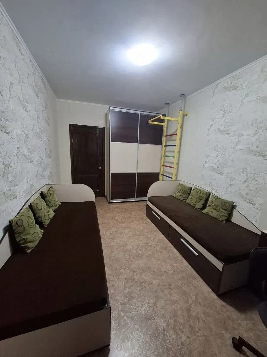 3-кімнатна квартира, Комунарський: два санвузли, житловий стан - фото 2