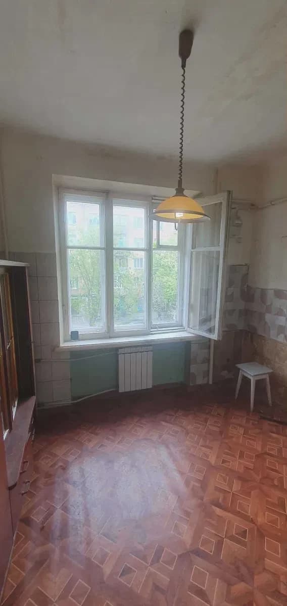 Сталінка, Печерський: метро за 50 м, 3-метрові стелі - фото 4
