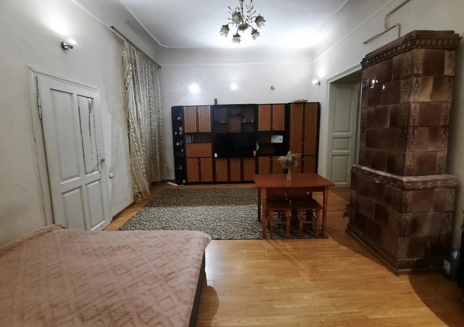 2-кімнатна квартира, Шевченківський: євроремонт, тепло і вода без світла - фото 3