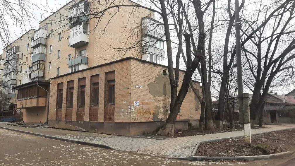 Приміщення, Кам'янець-Подільський: без ремонту, перший поверх - фото 4